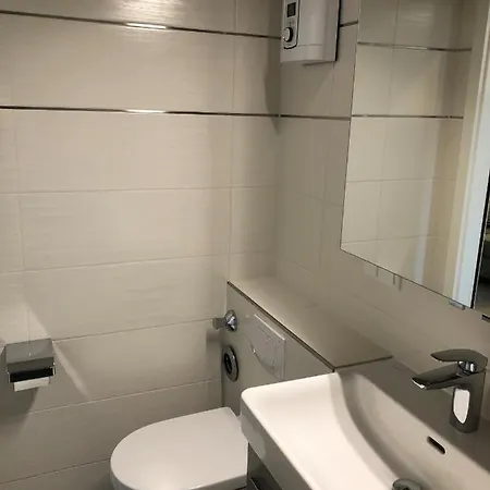 Vier Jahreszeiten 6-12 Daire *